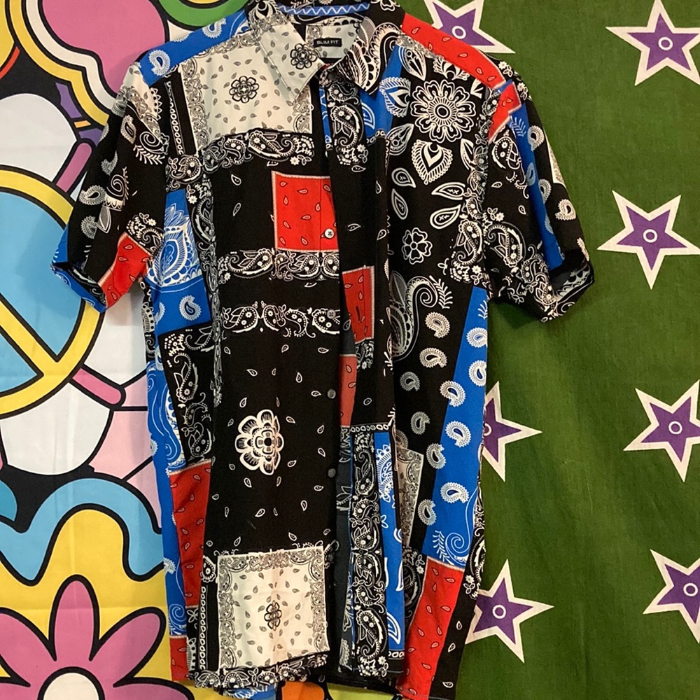 Paisley Bandanna Short sleeve button up!
